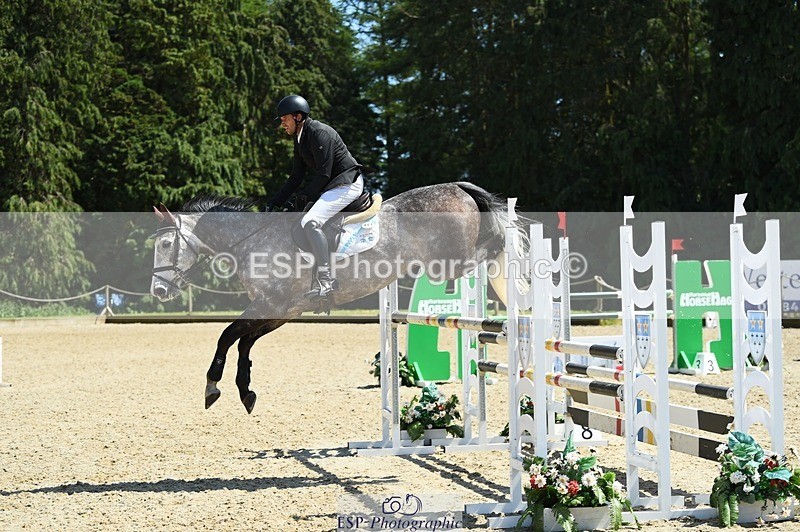 230527-145340-11336 - 461-SAUNDERSCOURT_AMBASSADOR-Adam_Trew-SJ