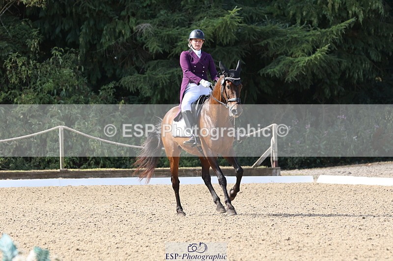 250809A-101049-02314 - 004-Nicola.KayesBoss.X