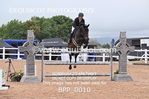 BPP_0010 - CLASS 25 SUN HOYS Redpost Equestrian Senior Foxhunter Second Round