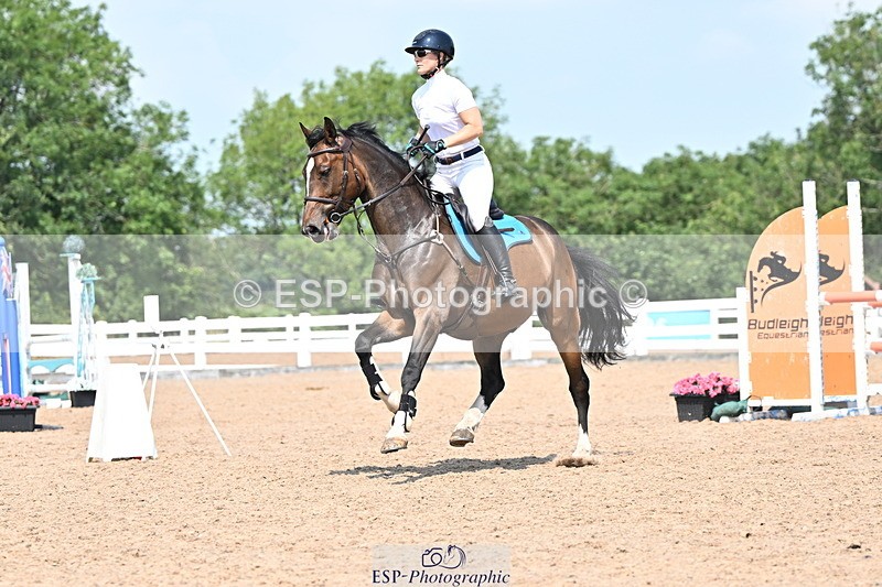 240801A-121939-00752 - Cls 10 1.05m Amateur Qualifier