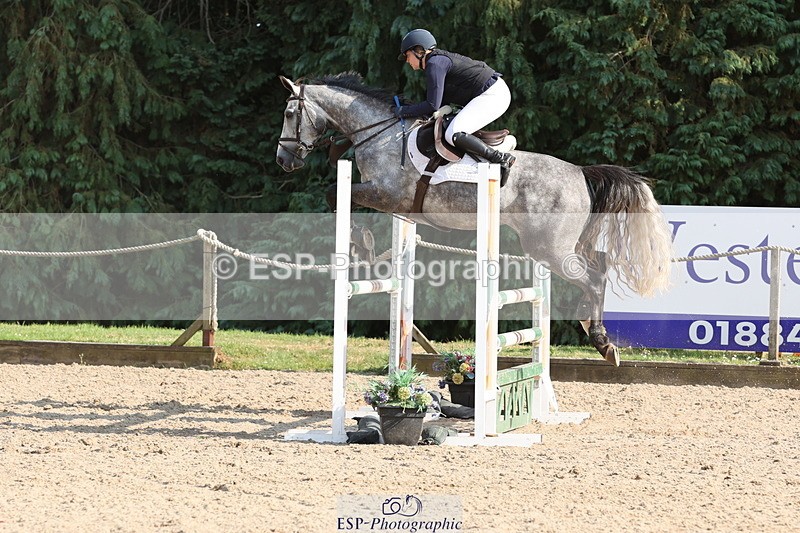 250703A-175407-06502 - Cls 10 1.05m Amateur Q and Open