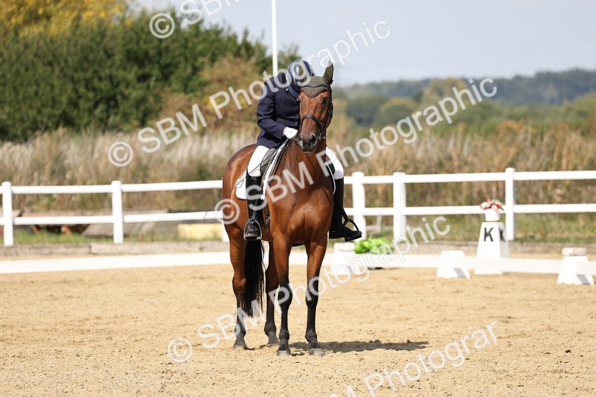 SBM_018599 - Class 16 - Novice 5 - 12.08-13.11