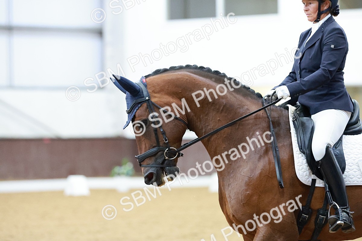 SBM_006385 - Class 3 - Medium 6 - 16.16-17.28