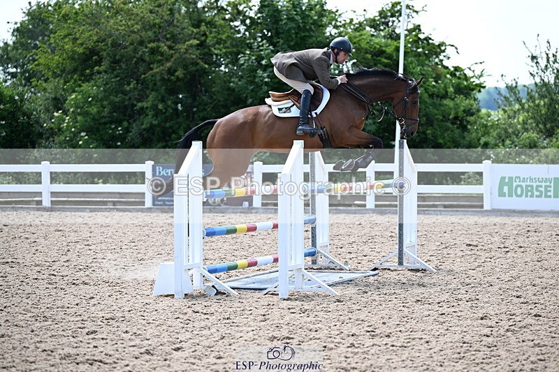 240605A-145552-00826 - Cls 4 Newcomers and 1.10m Open