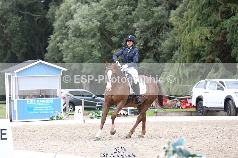 230812-134805-04317 - Cls 5 Novice Bronze 13.40 to 14.45 break