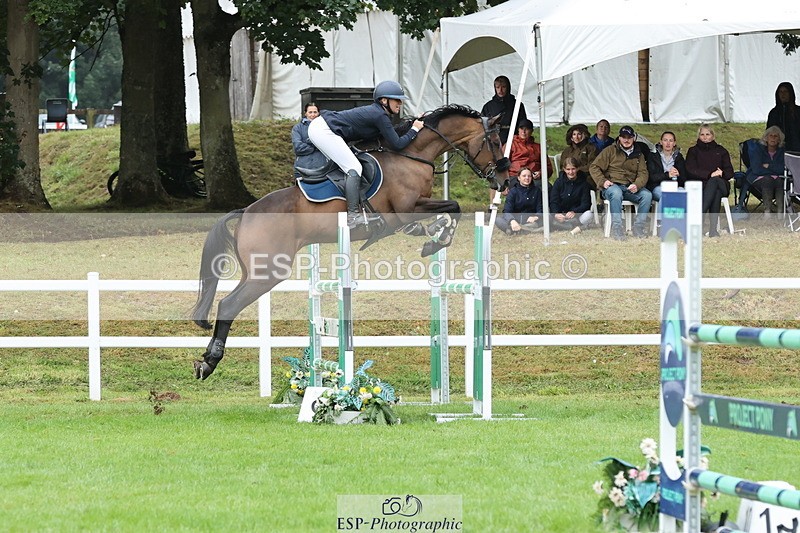 250830A-143107-07020 - Cls 16 Snr Newcomers and 1.10m Open