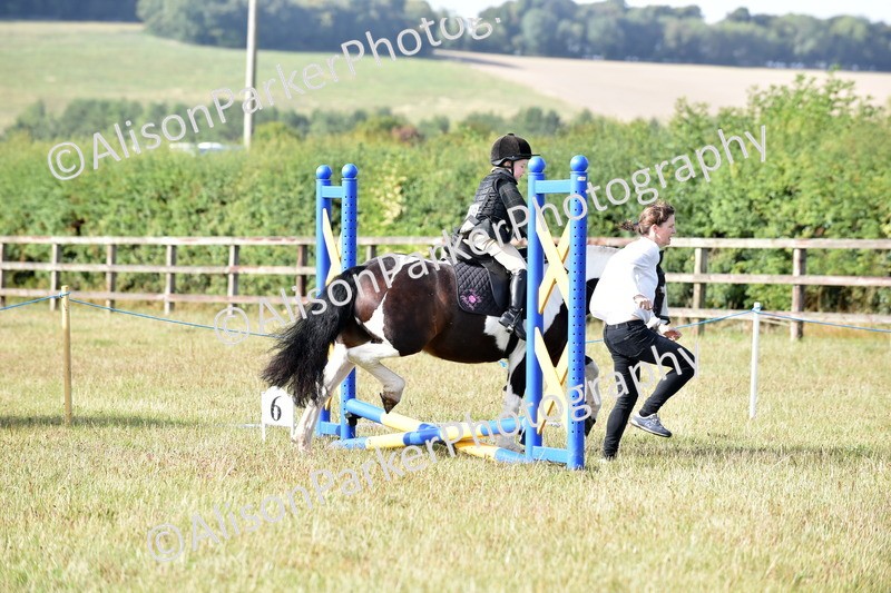20250831-0302 - Class 6 - Minimus Jumping 30cm