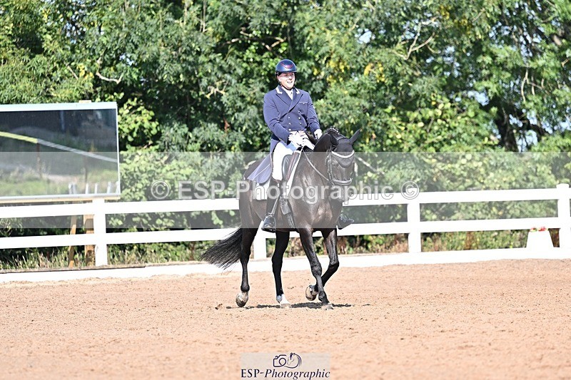 250816-102008-02418 - 046-Martyn.HumphreyIsabeau.May