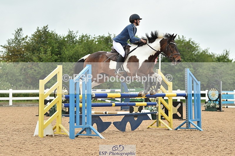 230611A-112458-04773 - Cls 33 95cm Amateur Qualifier