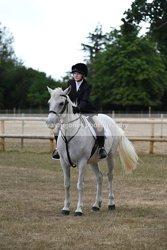 WJ7_1465 - Class 8 Ridden Veterans