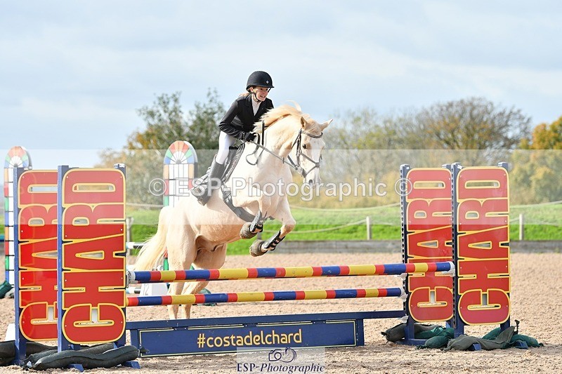 251026-120738-02761 - Cls 23+24 80cm Club and Schools