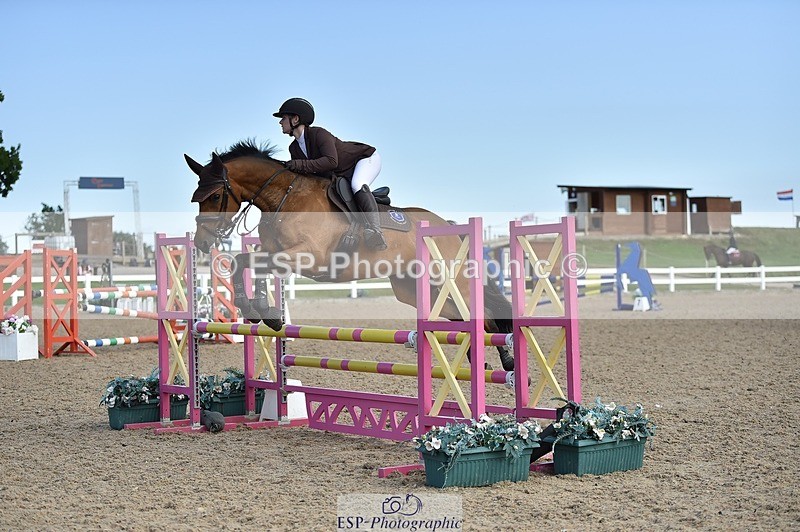 250628-164028-06729 - Cls 24 Pony Discovery & 90cm Open