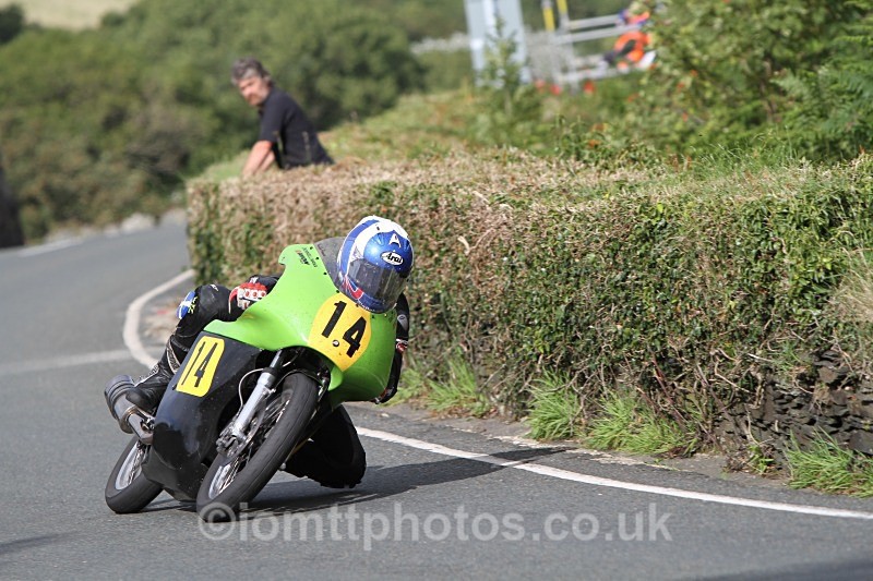 FOM_9627 - Bennetts 500cc Classic TT Race
