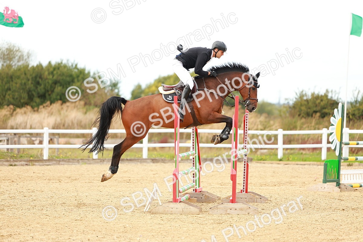 SBM_001667 - Class 4 - Senior Newcomers - 1.10m