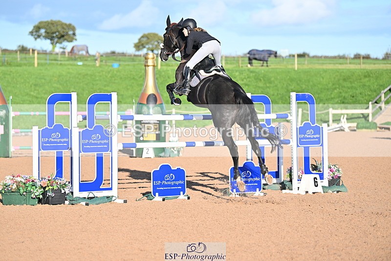 231014A-182230-06563 - Cls 21 National 1.30 & 1.40m Open