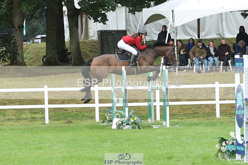 250830A-142915-07006 - Cls 16 Snr Newcomers and 1.10m Open