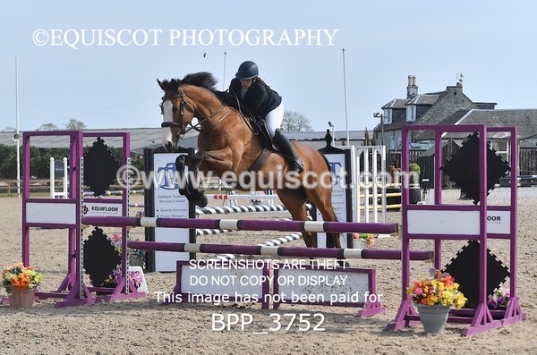 BPP_3752 - CLASS 3 Senior British Novice/ 90cm Open