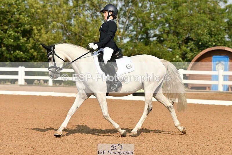 250817-102101-07843 - 207-Esme.LangBrouwershaven.Silvia