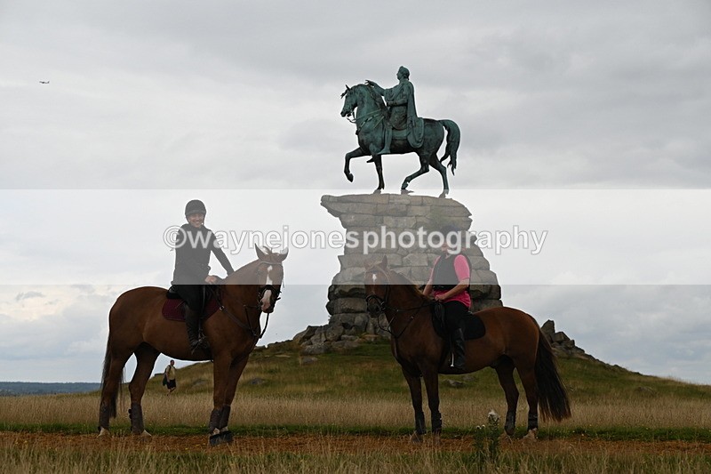 DSC_7447 - Time at Statue 13:16 to 13:52