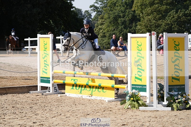 250824A-145853-38512 - 2134-Amelie.Perceval-Tulira.Oldtown