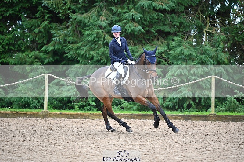 241027-142721-17888 - 548-Fenella.Redvers-DANCING.PADDE