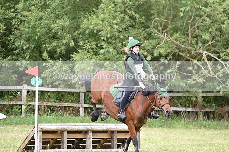 WJ6_6513 - 60cm XC Time 10:17 to 10:49