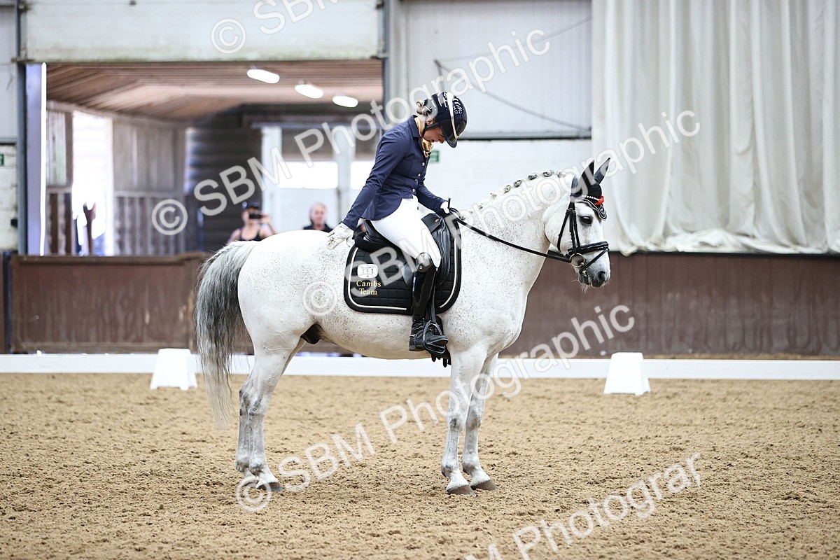 SBM_002347 - Novice 4 - 13.38-14.30