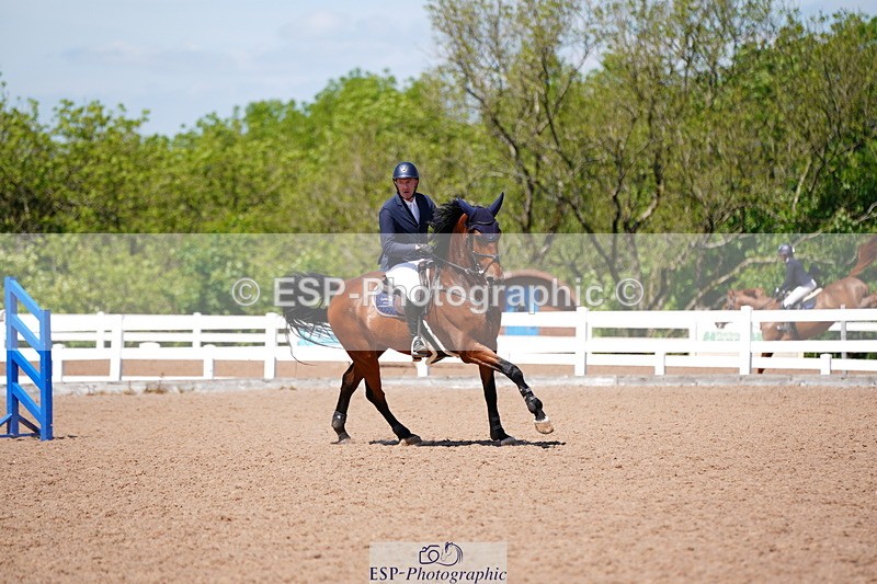 240525A-130824-06123 - Cls 17 National 1.30m