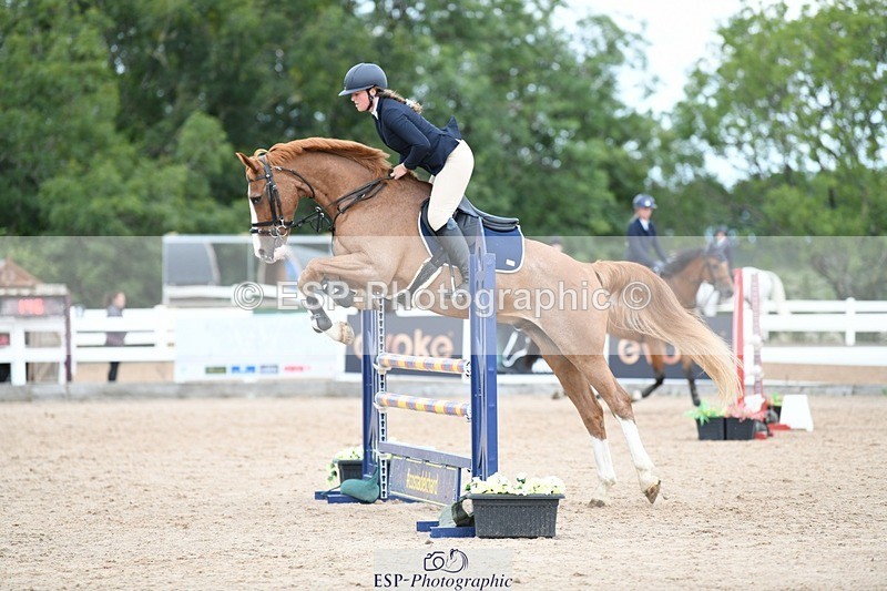 250801-102749-04301 - Cls 21 A&B Snr Disc & 1.00 Open