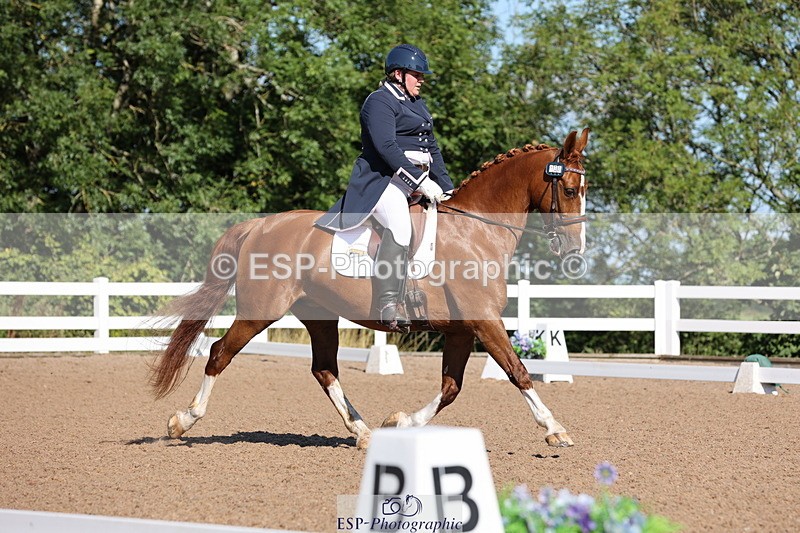 240816A-100140-02787 - 120-Camilla.Stevens-Angelica