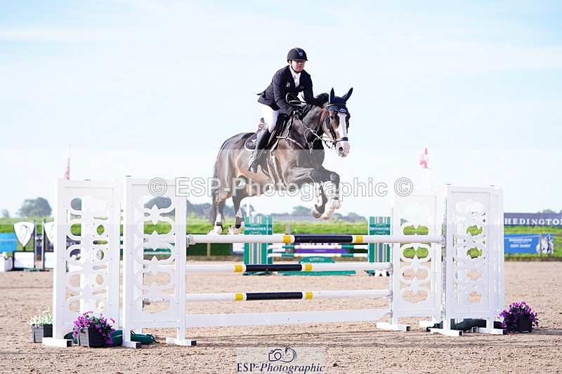 240804A-081340-09755 - Cls 41 Snr 1.20m Open