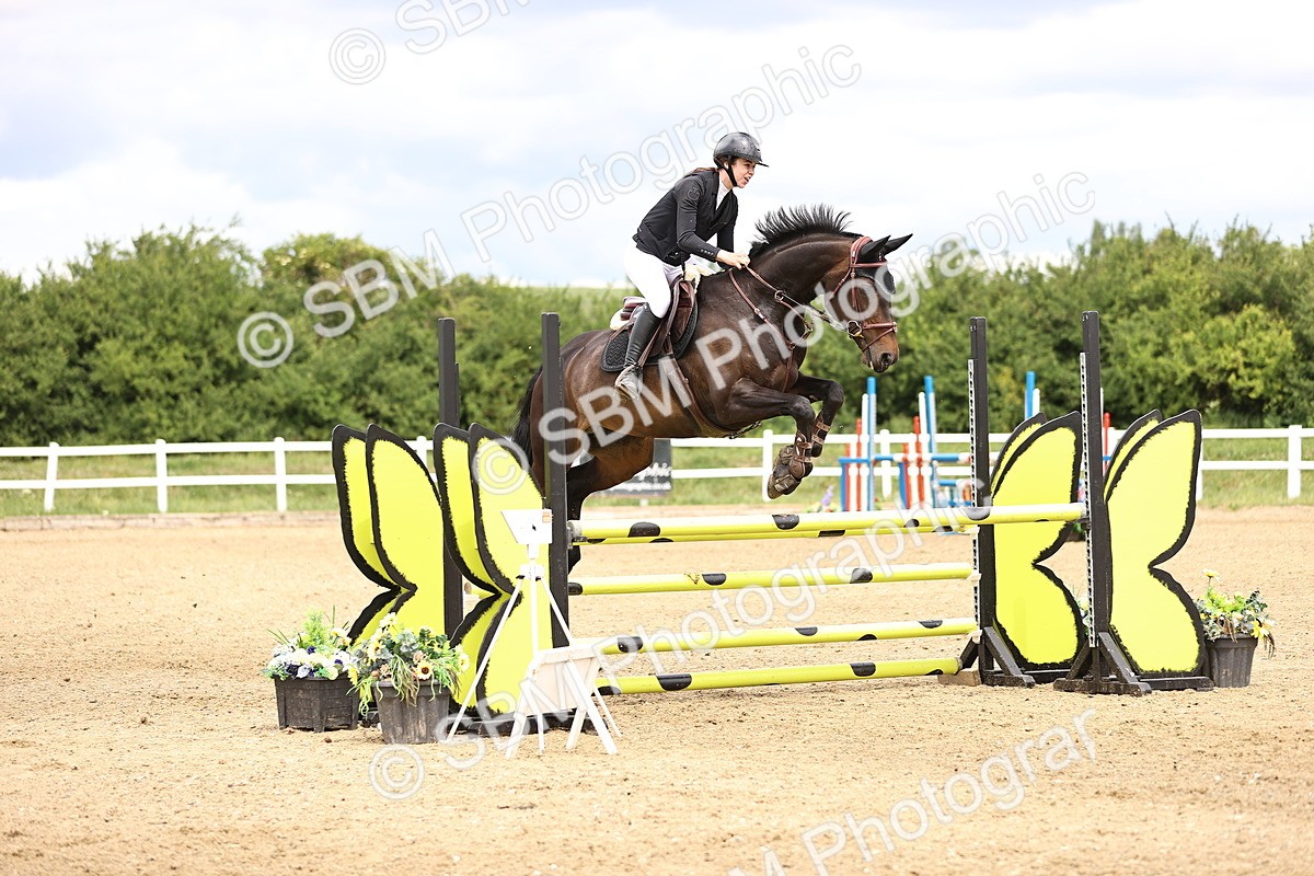 SBM_007307 - Class 18 - Senior 1.05m