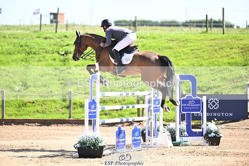 240718A-103035-04539 - Cls 1, 3 Star Small Tour 1.35m