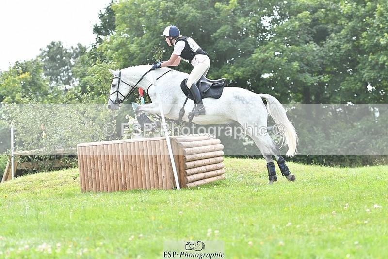 240803-145152-08061 - 224-Susanna_Morris-BREEOGUE_BREEZE