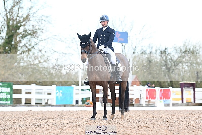 240218A-105343-06082 - 172-Jezz.Palmer-Honey.D'Or