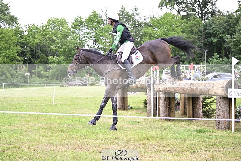 250524A-160153-14120 - C-255-Rupert.Hyde-LEONIDAS.VAN.DE.CRUMELHAEVE