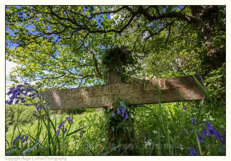 Sign post to St.Clether's Well - Holy Wells and Sacred Springs