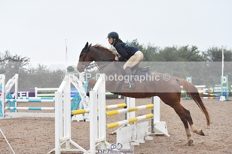 230917A-104350-06312 - Cls 33 British Novice & 90cm Open