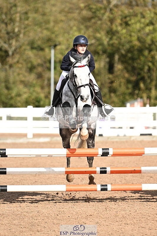 241026A-120022-00853 - SAT Cls 8 Pony Discovery and 90cm Open