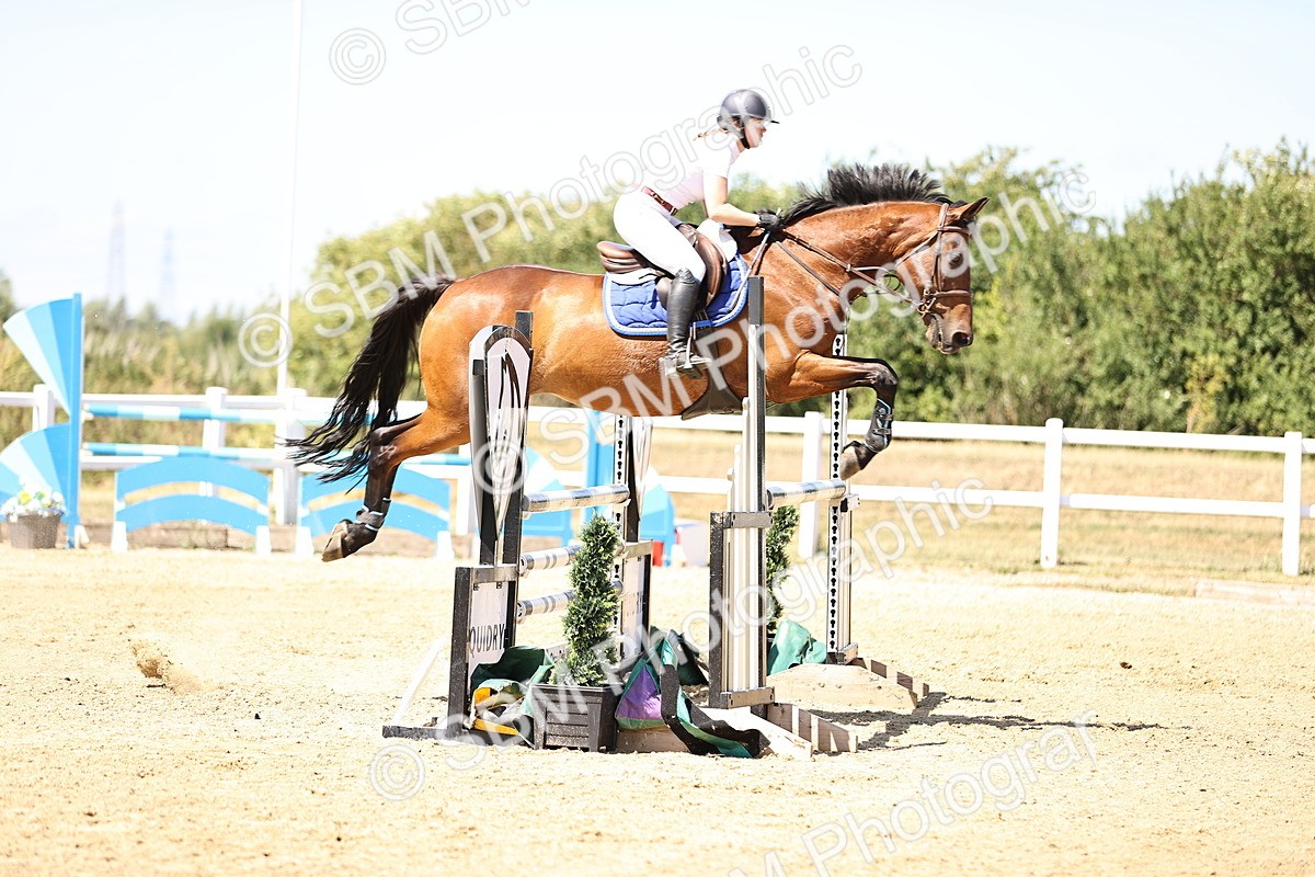 SBM_014837 - Class 15 - Senior Newcomers - 1.10m Open