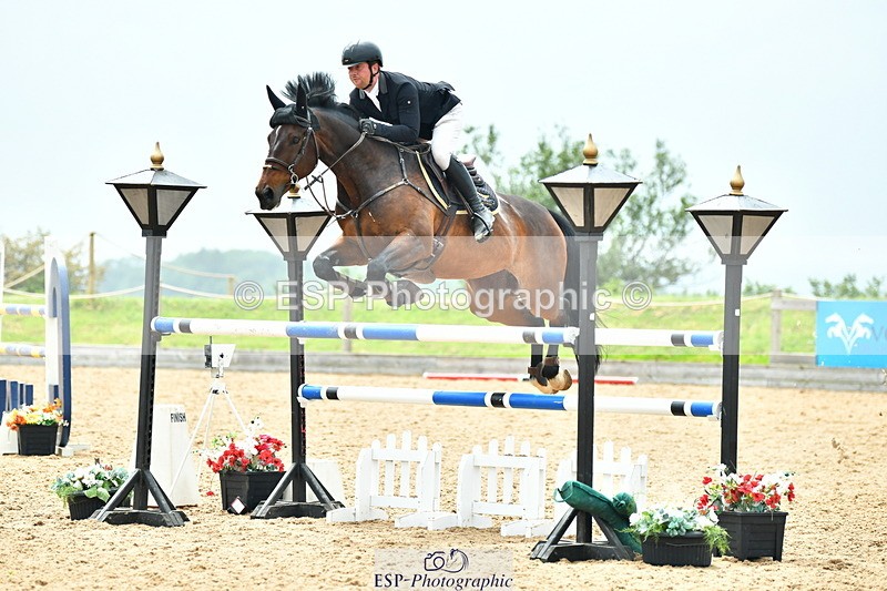 230611A-141539-06026 - Cls 27 National 1.30m