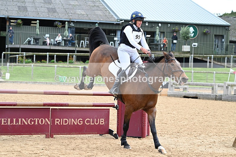 WJ7_4994 - Time 15:31 to 15:55