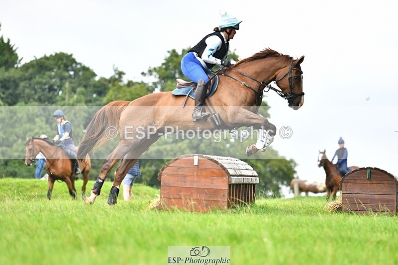 230817-131603-02881 - Abbie's 1st Group - XC