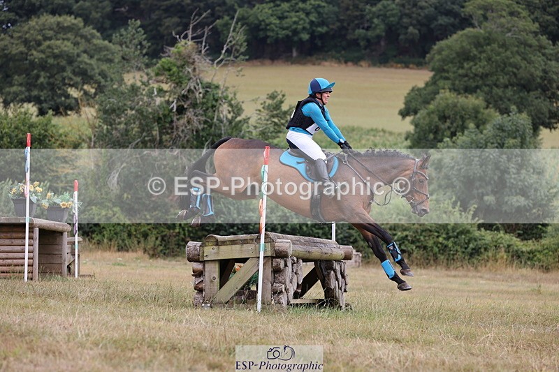 250802A-110540-01654 - B-061-Vicky.Stacey-HIGHDALE.AUTUMN.SUNRISE