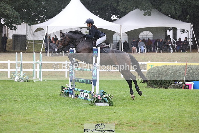 250830A-133534-06722 - Cls 16 Snr Newcomers and 1.10m Open