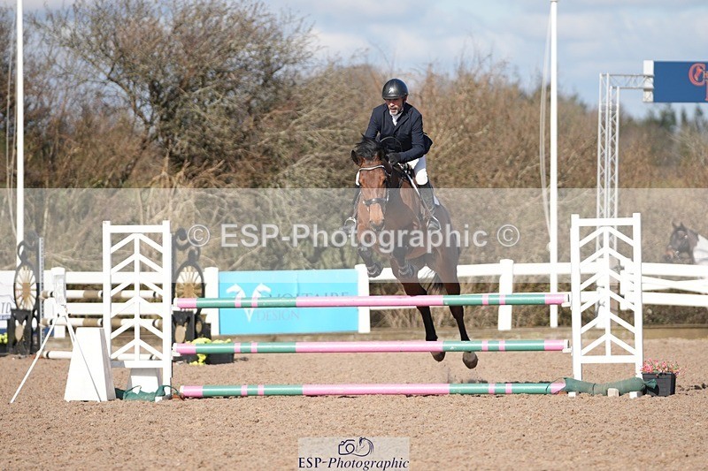 250316-103217-05903 - Cls 21 British Novice and 90cm