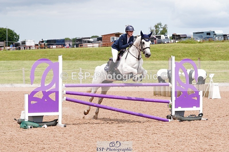 250608-131116-02836 - Cls 9 Pony Newcomers and 1m