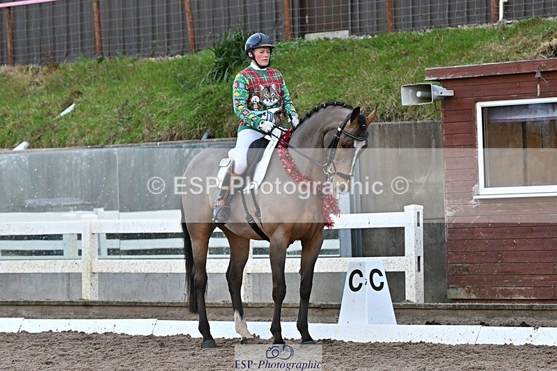 241214-154140-03341 - 138-Tyler.Bradshaw-Igor.VIII