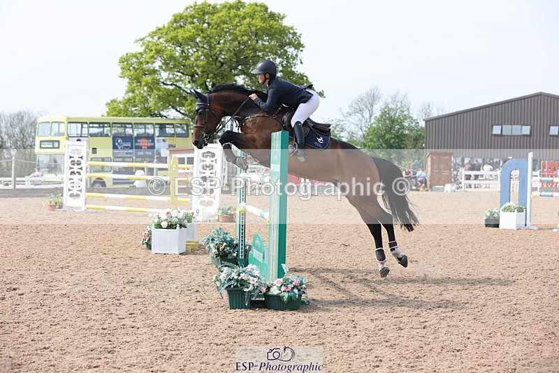 240511A-160459-14922 - Cls 36 National 1.30m Open