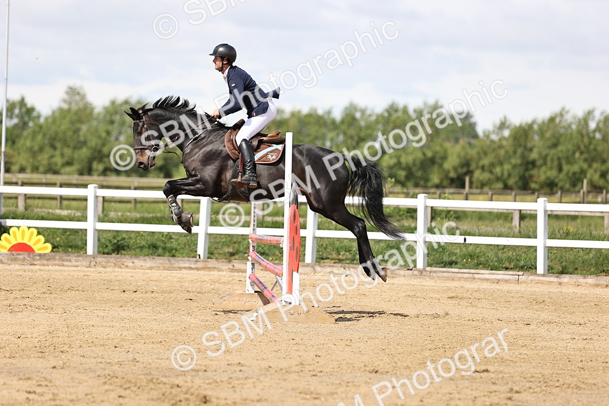 SBM_002114 - Class 9 - Senior British Novice - 90cm